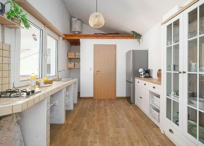 בית נופש Lovely In