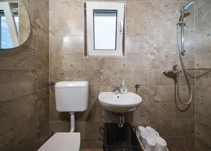 בית נופש Lovely In וודיצה